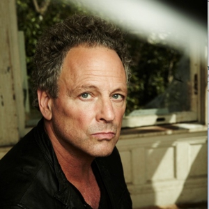 Lindsey Buckingham Says Fleetwood Mac Will Return in 2012