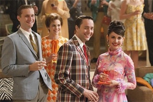 <i>Mad Men</i> Review: "A Little Kiss" (Episode 5.01)