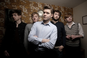 Song Premiere: Frankie & The Heartstrings - "Young Again"