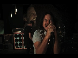 Watch the Cameron Crowe-Directed Music Video for Pearl Jam's "The Fixer"