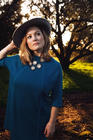 Song Premiere: Sara Watkins - "When It Pleases You"