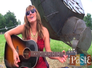 Bonnaroo 2009: Grace Potter Plays Offstage