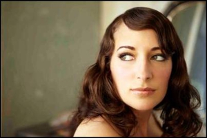Song Premiere: Rosi Golan - "Seeing Ghosts"