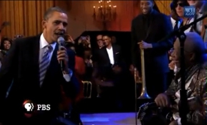 Watch President Obama Sing “Sweet Home Chicago”