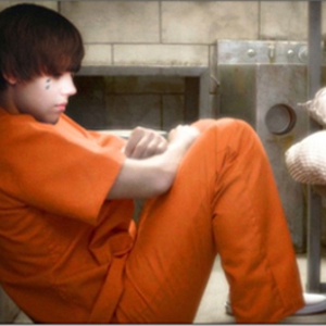 Fighting Copyright Law with Justin Bieber Prison Imagery