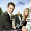 <i>Community</i>'s Opening Credits as Inspired by <i>Arrested Development</i>