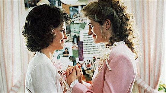 16-Steel-Magnolias-Female-Friendships.jpg