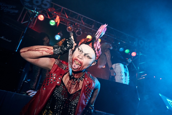 17_Vamp 85 New Year's Eve Scare Zone_HHN2018.jpg