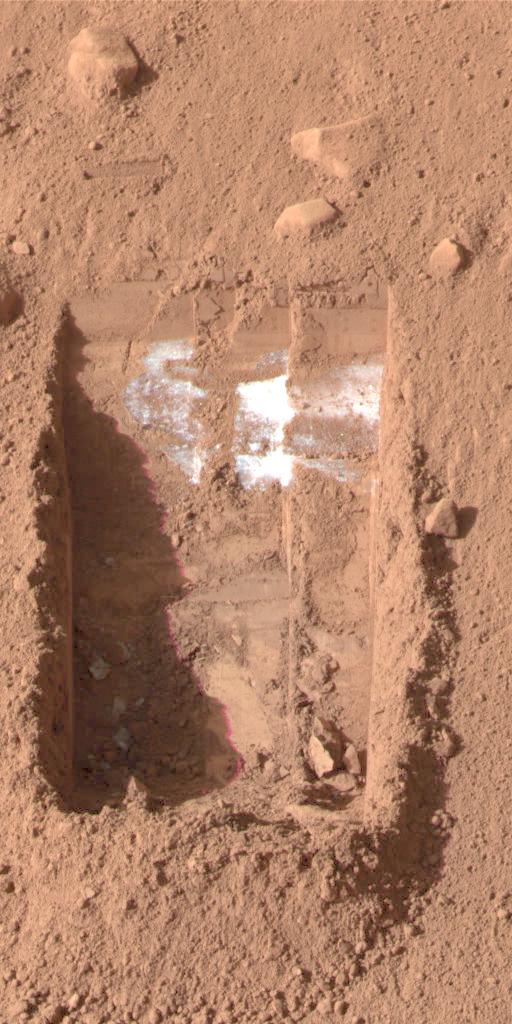 2. mars ice.jpg