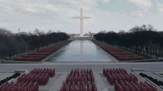 Blessed Be the <i>The Handmaid's Tale</i> Season Three Trailer