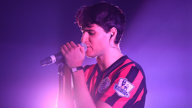 Vampire Weekend Announce Next Two Singles from <i>Father of the Bride</i>