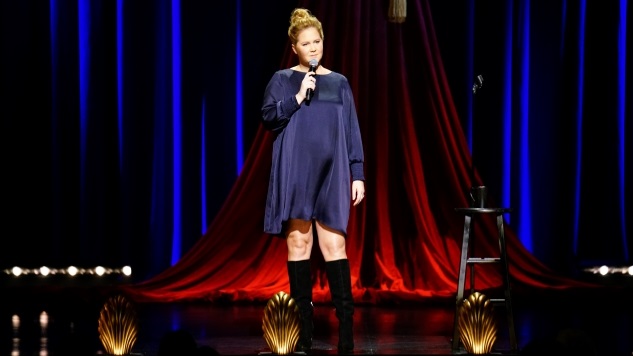 Amy Schumer Is Completely Unflappable in <i>Growing</i>