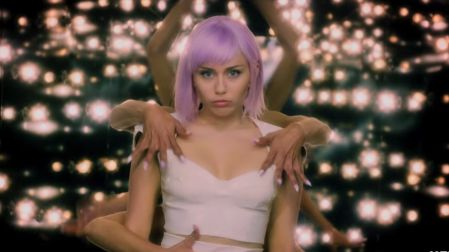 Watch the First <i>Black Mirror</i> Season Five Trailer, Starring Miley Cyrus, Anthony Mackie, Topher Grace and More