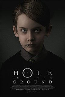 hole-in-the-ground-movie-poster.jpg