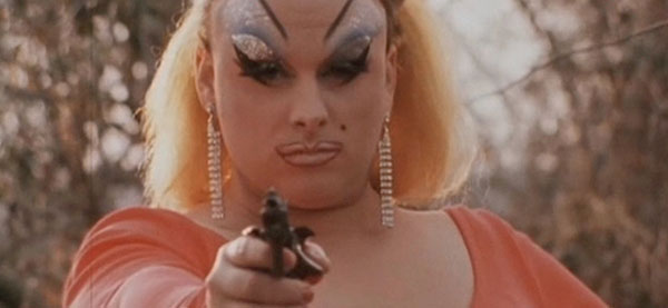 pink-flamingoes-queer-film.jpg