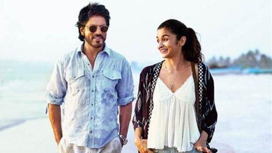 4-Dear-Zindagi-best-bollywood-2010s.jpg