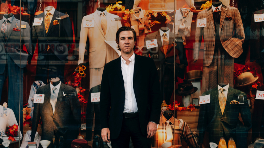 Hamilton Leithauser Announces New Solo Album <i>The Loves of Your Life</i>, Shares &#8220;Isabella&#8221;