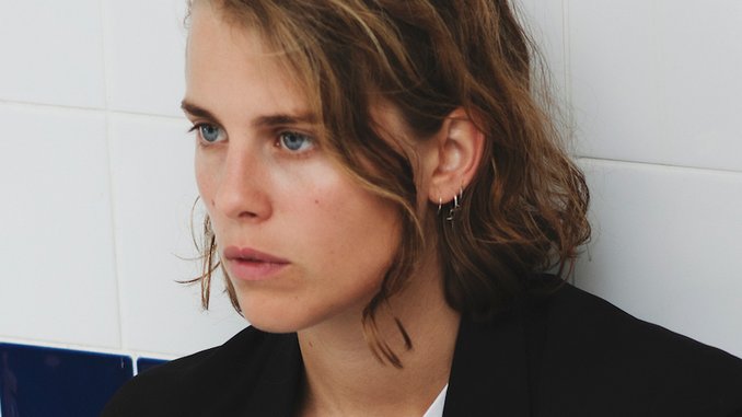 Marika Hackman Announces <i>Covers</i> Album Featuring Songs by Beyoncé, Grimes, Radiohead & More