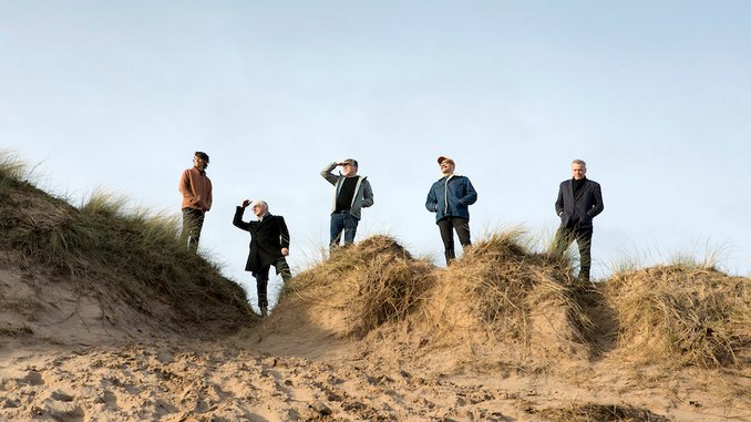 Teenage Fanclub Announce New Album <i>Endless Arcade</i>, Share Lead Single "Home"