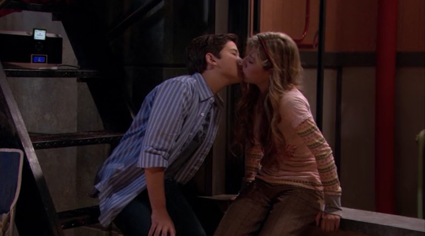 icarly-ikiss.jpg