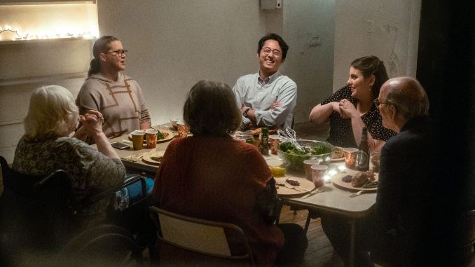 <i>The Humans</i>' Impressive Cast Thrives in Dinner Table Horror/Drama