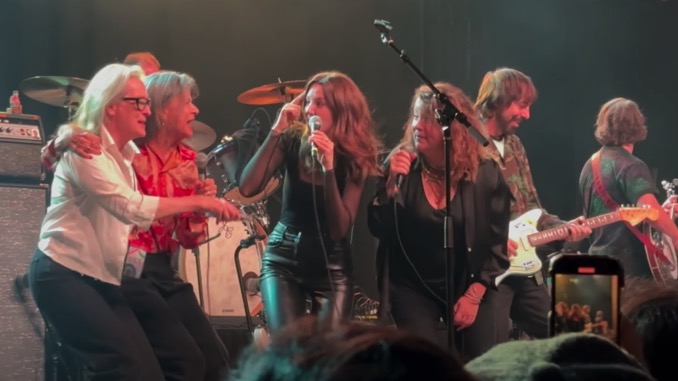Watch Tracey Ullman and Meryl Streep Perform "Anthems for a Seventeen Year-Old Girl" with Broken Social Scene