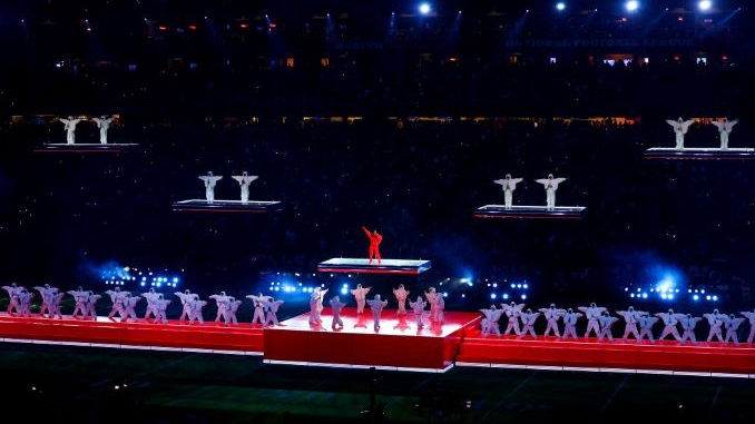 Rihanna's Super Bowl Halftime Show Looked Like a Super Smash Bros. Level