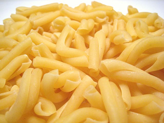 640px-Strozzapreti_Pasta.JPG