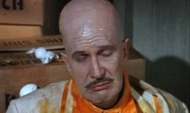 BATMAN-66-VILLAINS-egghead.jpg