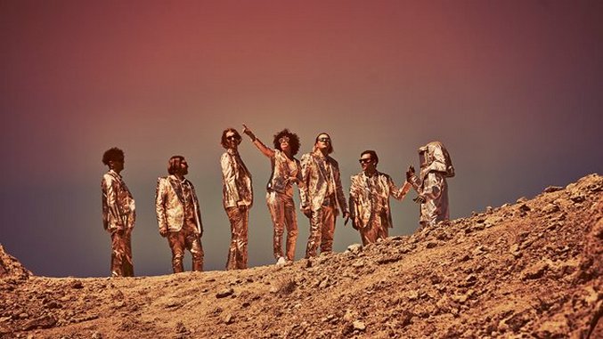 Arcade Fire performs a live music video for 'Afterlife' - The Strut