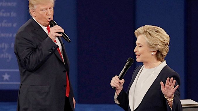 The Funniest #DebateKaraoke Tweets, Featuring Trump and Clinton Serenading One Other