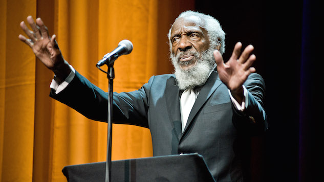 Dick Gregory, Groundbreaking Comedian and Civil Rights Activist, Dies at 84