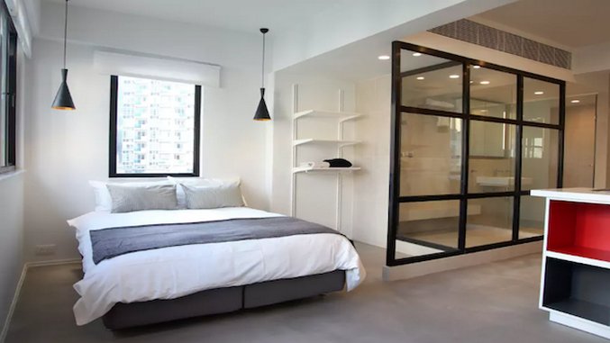 10 Affordable Airbnbs in Hong Kong
