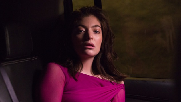 Did Lorde Have a Secret Onion Ring-Rating Instagram Account? All Signs Point to Yes