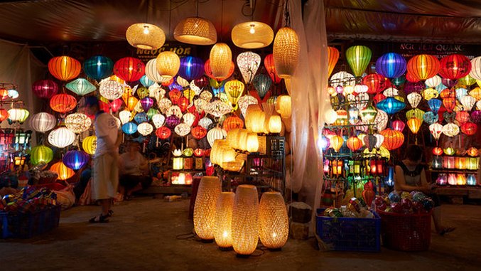 The Bucket List: 8 Awesome Night Markets in Asia