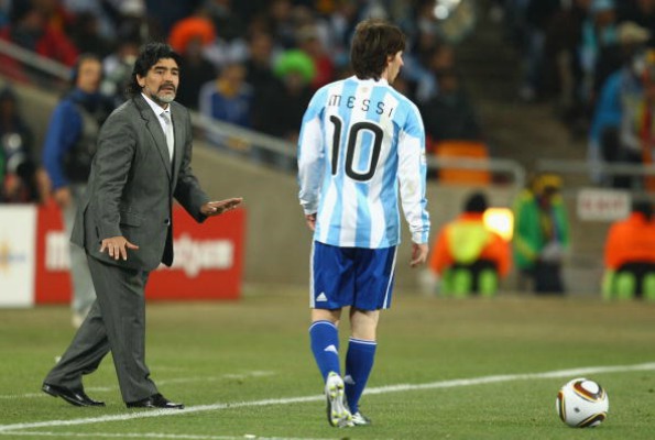 Maradona3R.jpg