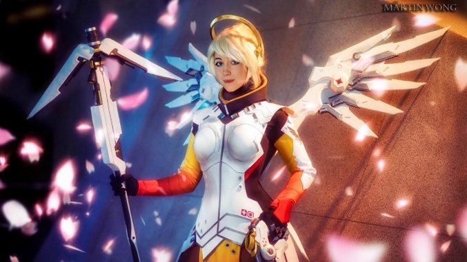 Eleven Amazing <i>Overwatch</i> Cosplays Bring Fan-Favorite Characters to Life