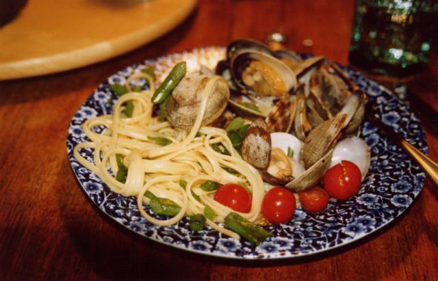 Pasta-with-clams1.jpg