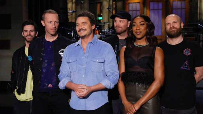 Pedro Pascal Gets the Giggles on a Fun, Breezy <i>Saturday Night Live</i>