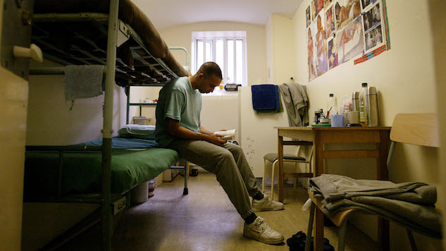 Prisons Disproportionately Ban Books on Race and Civil Rights, PEN America Report Finds