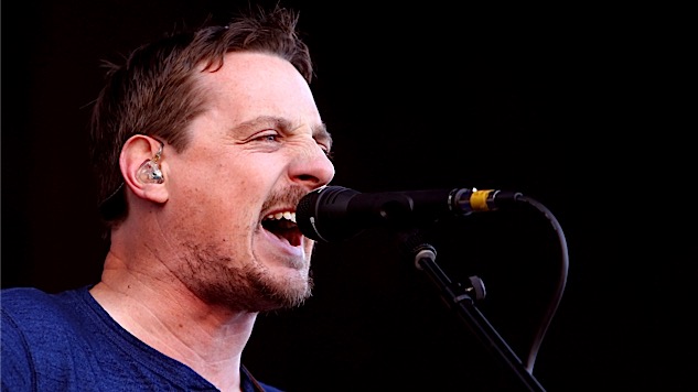 Hear Sturgill Simpson Perform Two <i>Metamodern</i> Favorites in 2014