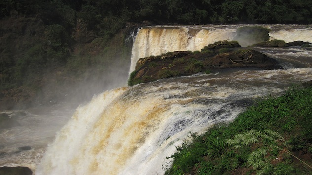 Saltos del Monday Waterfall.jpg