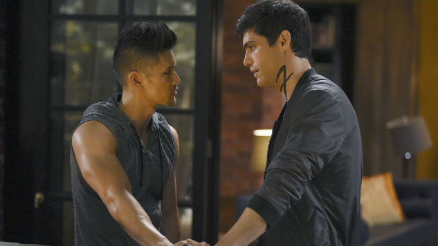 <i>Shadowhunters</i> Executive Producer Michael Reisz on the Art of Adapting &#8220;Malec&#8221; and What to Expect in Season Two