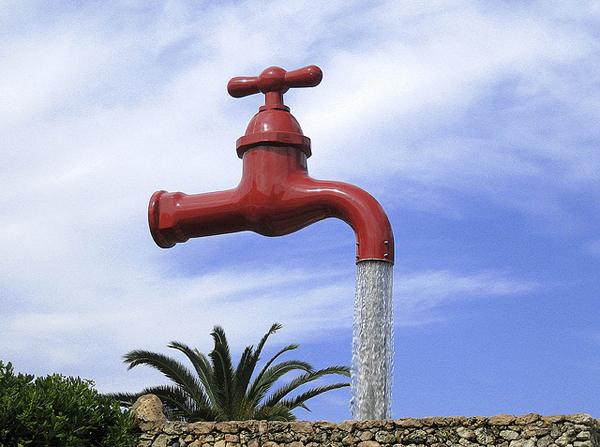 Tap_Fountain_mira66.jpg