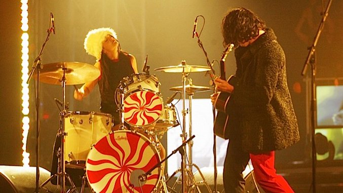 How Seven Nation Army Became The World S Most Recognizable Song Paste