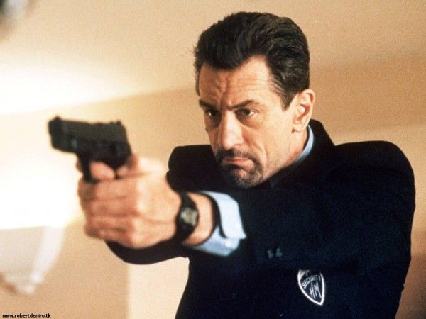 Robert-De-Niro-in-Heat-1995-Movie-Image-600x450.jpg