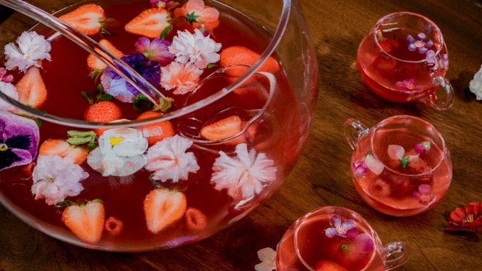 10 Fruity Cocktails Perfect For Summer