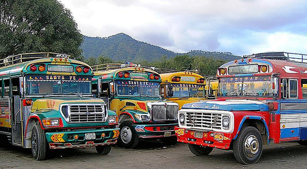 guatemala_chicken_bus_roaming_the_planet.jpg