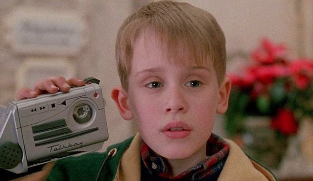 home alone 2 talkboy inset (Custom).jpg