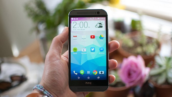 HTC One Review (2014)